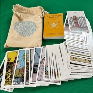 Tarot cards deck book by Arthur Waite & Pamela Coleman complete 78 cards